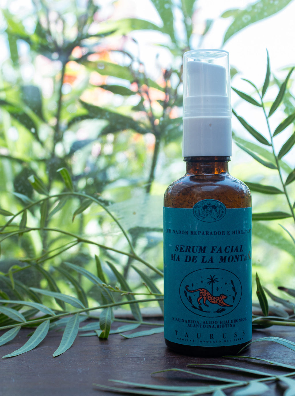 Serum Facial con Ácido Hialurónico y Niacinamida